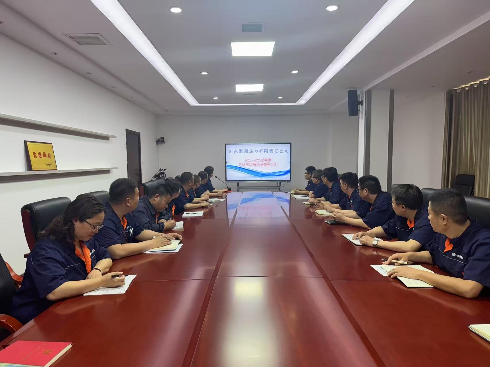 fef858b74de72d118b5227c092761f5.jpg fef858b74de72d118b5227c092761f5.jpg